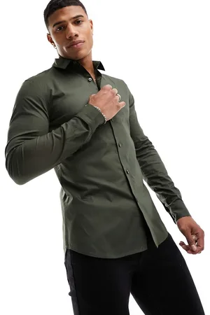 New Look Long sleeve muscle fit poplin shirt in khaki