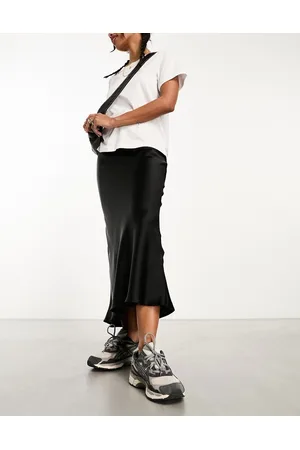 New Look Satin midi skirt in