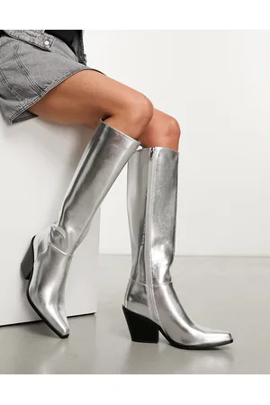 Pull&Bear Western style knee high boot in