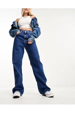Tommy Hilfiger Betsy mid rise straight leg jeans in mid wash