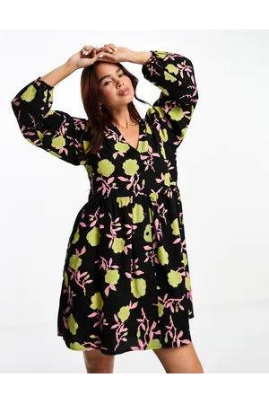 Monki Button through mini dress with puff sleeves in rose print