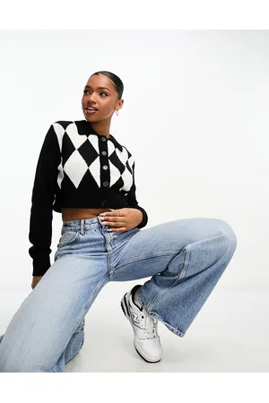 Monki Knitted cropped cardigan in mono argyle jacquard pattern