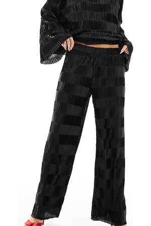 Y.A.S Checkerboard plisse trouser co-ord in