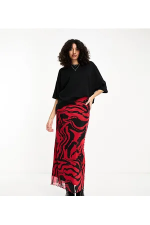 ONLY Mesh maxi skirt in and black swirl