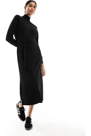 New Look Belted knitted midi dress in