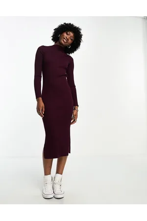 New Look Ribbed knitted dress with side split in burgundy