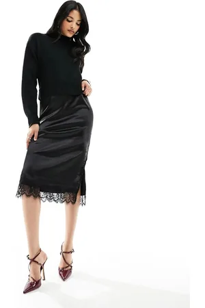 New Look Knitted top and satin skirt 2 in 1