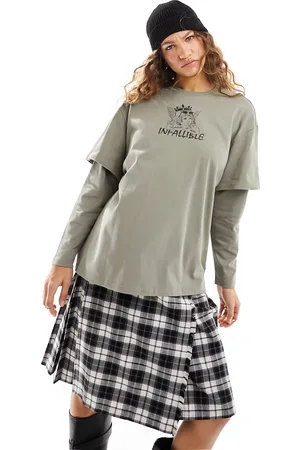 Urban Revivo Oversized t-shirt with long sleeve underlayer and angel graphic