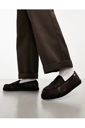Carhartt Paisley slippers in burgundy