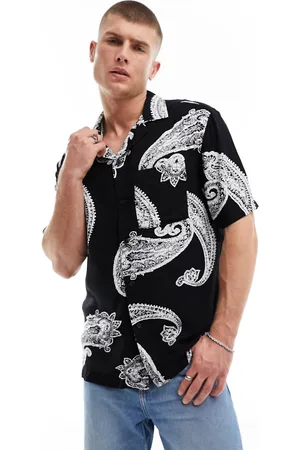 River Island Short sleeve shirt in paisley