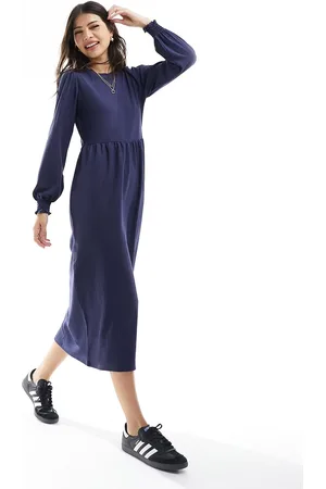 New Look Crinkle smock midi dress in navy