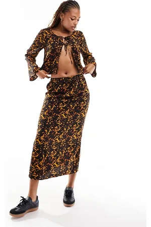 ONLY Maxi skirt with side slit in animal print