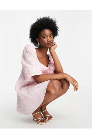 EVER NEW Oversized sleeve ruched smock mini dress in baby pink gingham