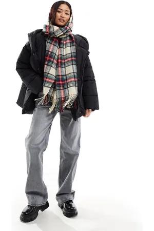 Stradivarius Padded jacket with hood in
