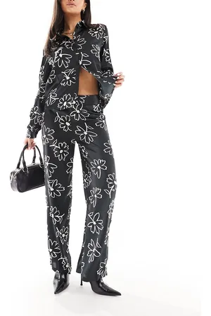 JDY Boxy shirt co-ord in floral print