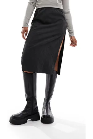 Weekday Priscilla crinkle midi skirt with side split in dark