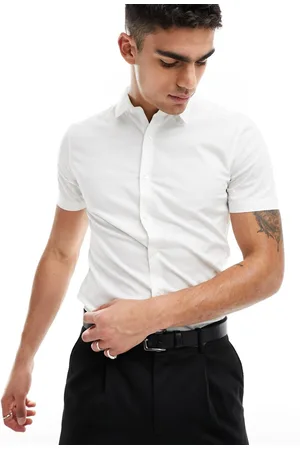 New Look Short sleeved muscle fit poplin shirt in