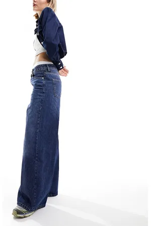 HUGO BOSS HUGO Galeva wide leg jeans in medium wash
