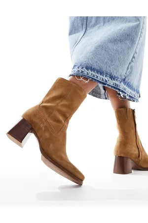 & OTHER STORIES Suede heeled ankle boots in