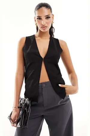 Kaiia Slinky waistcoat in