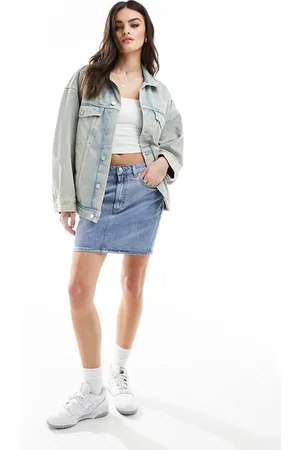 Tommy Hilfiger Daisy oversized denim jacket in light wash