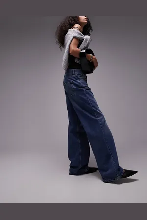 Topshop Ember low rise wide leg jeans in mid