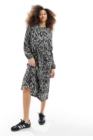 JDY Long sleeve midi dress in snake print