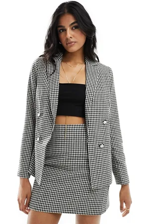 New Look Boucle double button blazer co-ord in check