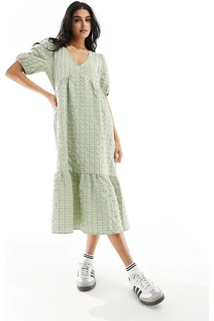 JDY Seersucker tiered maxi dress in check