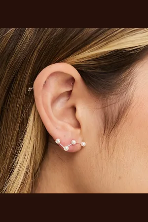 Kingsley Ryan Sterling pearl constellation ear crawler in