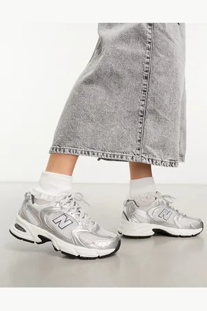 New Balance 530 sneakers in & silver