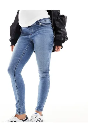 ASOS ASOS DESIGN Maternity ultimate skinny jeans in