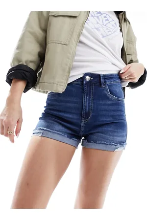 Pimkie Turned up denim shorts in medium