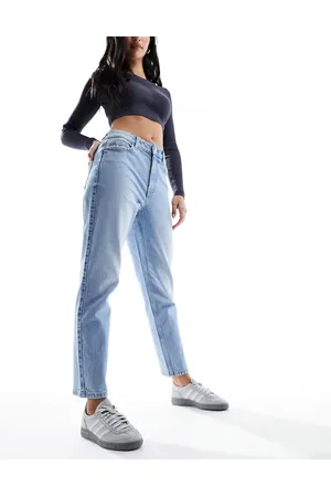 New Look Waist enhance mom jeans in medium wash