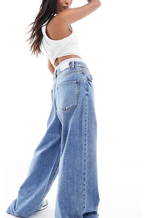 Stradivarius Petite wide leg jean with boxer waist in medium