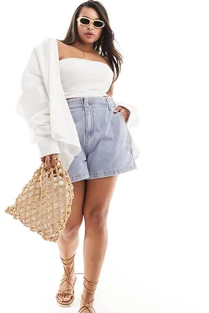 In The Style Exclusive elasticated waist denim paperbag short in light wash
