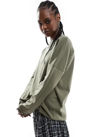 Noisy May Long sleeve crew neck top in khaki