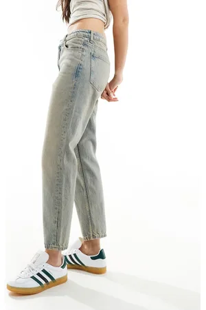 MANGO Mom jean in vintage wash