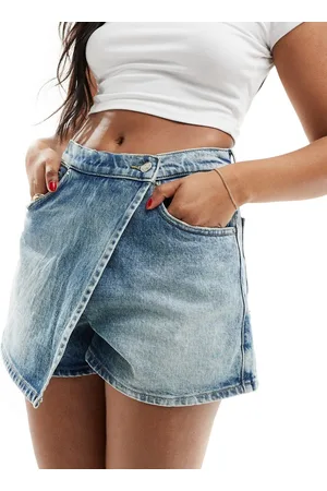 Tommy Hilfiger Mom skort in mid wash