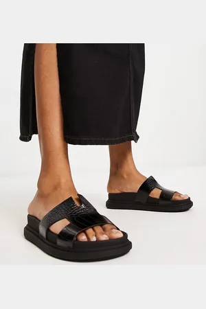 New Look Chunky slider in croc