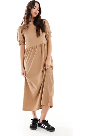 New Look Plain smock midi dress in camel