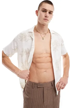 Hollister Short sleeve shirt with floral print in cream