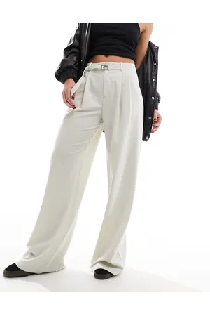 Stradivarius Belted wide leg trouser in ecru