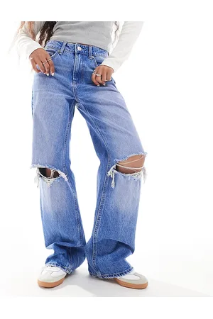 Stradivarius Petite wide leg jean in washed medium
