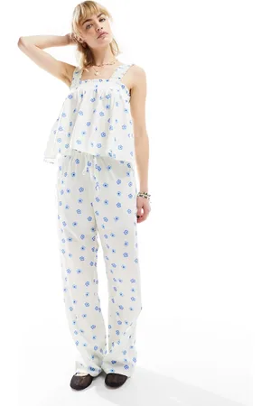 Glamorous Tie waist wide leg relaxed trousers in blue ditsy co-ord
