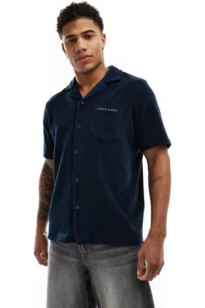 Lyle & Scott Towelling short sleeve revere collar resort shirt in