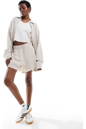 Weekday Ava co-ord linen mix shorts in off