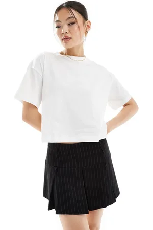 River Island Boxy cropped t-shirt In