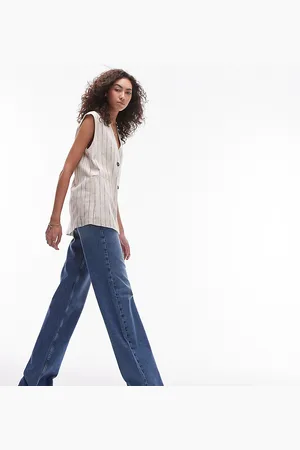 Topshop Ember low rise wide leg jeans in mid