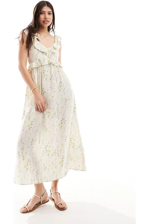 VERO MODA Frill maxi dress with v neckline in delicate floral